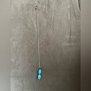 Elegant Necklace with Turqoise Blue Accents